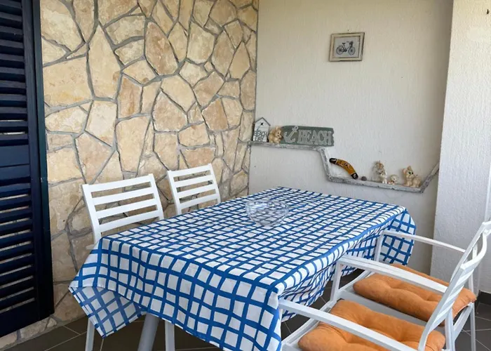 House Bralici Starigrad (Kvarner)